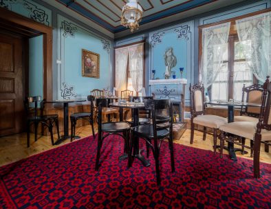 Breakfast room